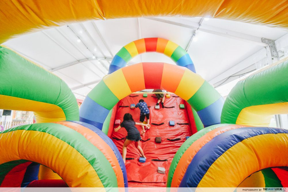 rainbow bouncy castle course vivocity carnival kids