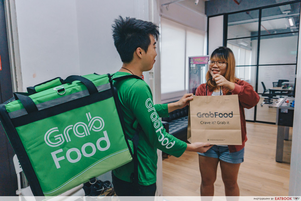 Grabfood delivery 