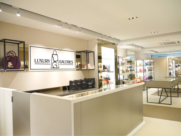 6 Outlet Stores In JB For Cheap Clothes, Shoes, and Bags