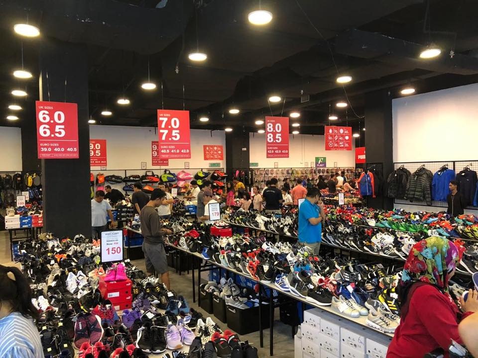 Outlet Stores In JB For Cheap Clothes, Shoes, and Bags sport planet warehouse