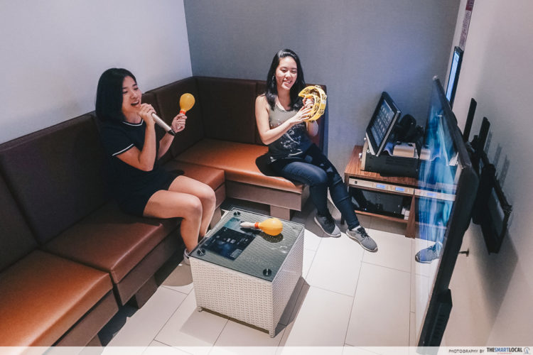 7 Karaoke Spots In The North From 3.20/Hour For You To Sing To Your