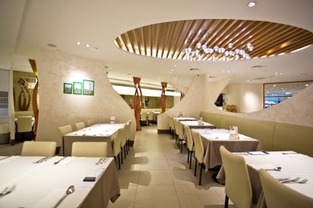 Vegan vegetarian restaurants for dates Sufood interior