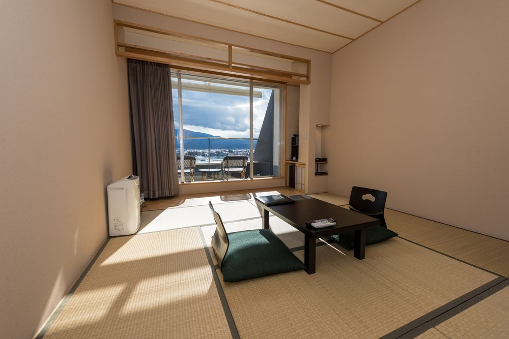 10 Hotels In Japan With Views Of Mount Fuji That Look Straight Out Of A Postcard mizno japanese-style