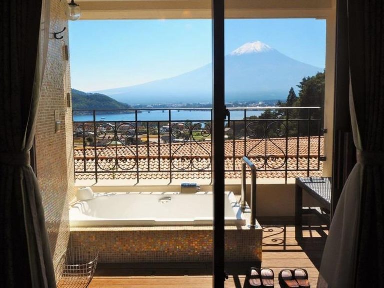 10 Hotels In Japan With Views Of Mount Fuji That Look Straight Out Of A