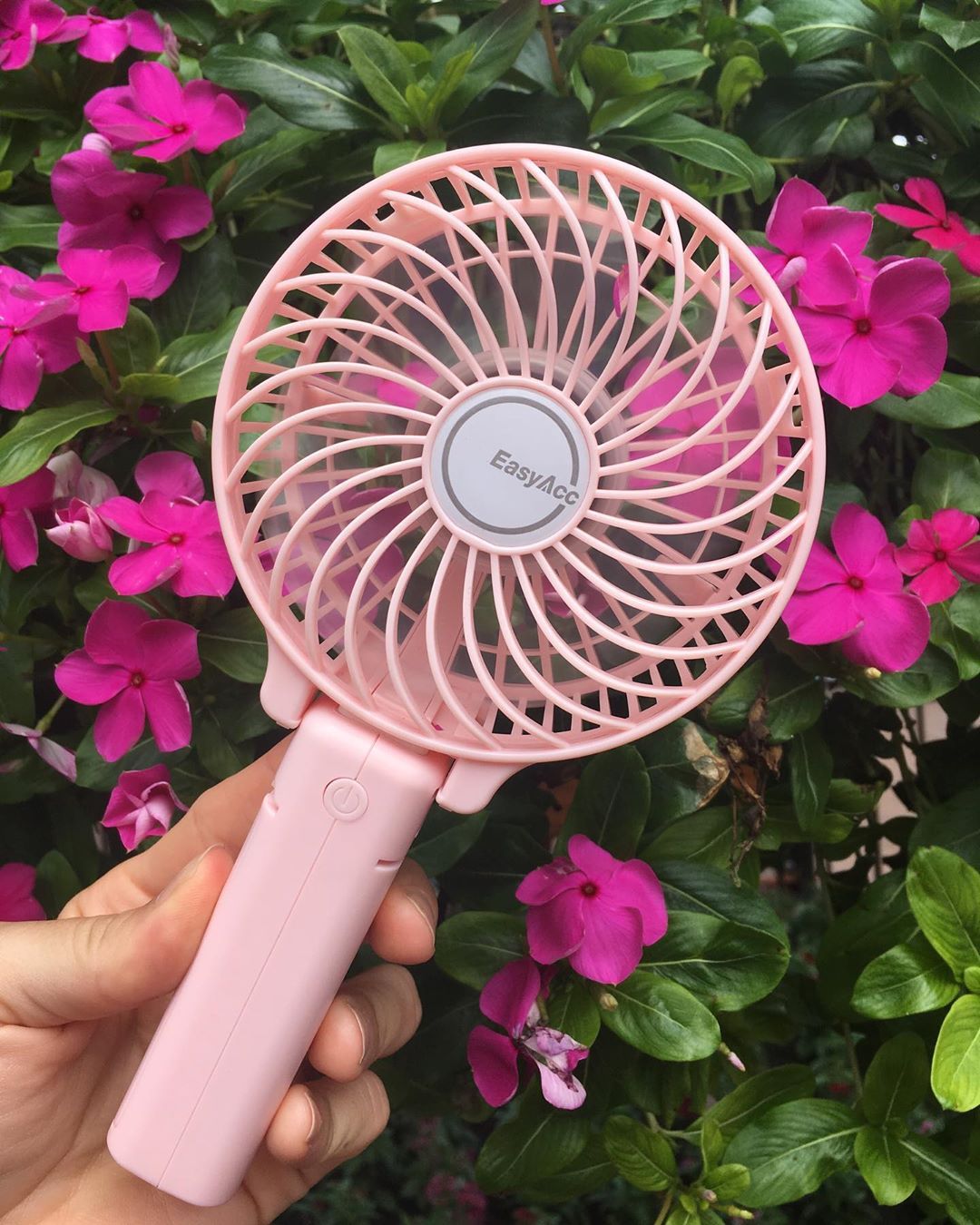 backpacking in singapore - portable fan