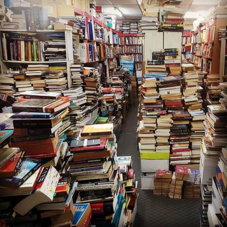 10 Secondhand Bookstores In Singapore For Bookworms To Get Pre-Loved ...