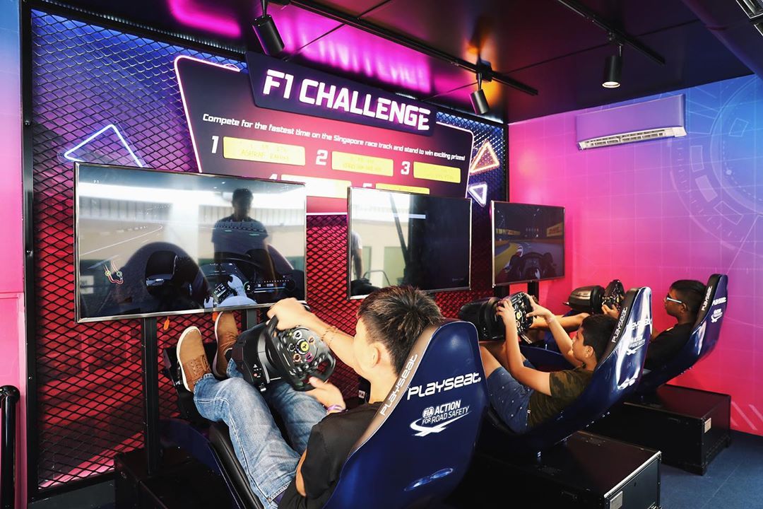 things to do in september - f1 race simulator