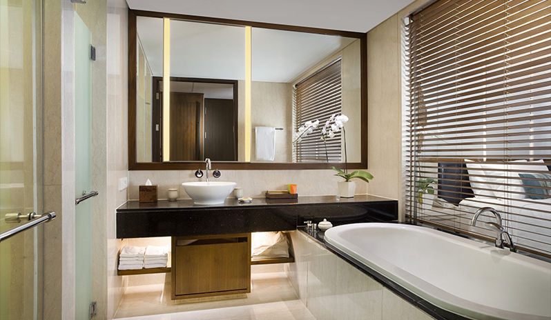 bali luxury hotels - conrad bali bathroom