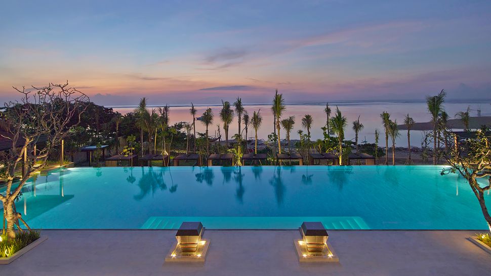 bali luxury hotels - fairmont sanur beach bali infinity pool