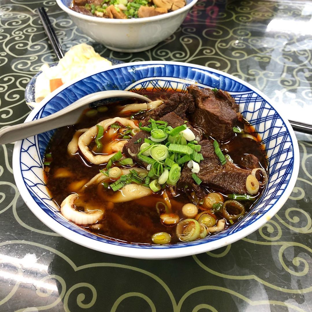 Muslim-Friendly Food Taipei beef noodles offal