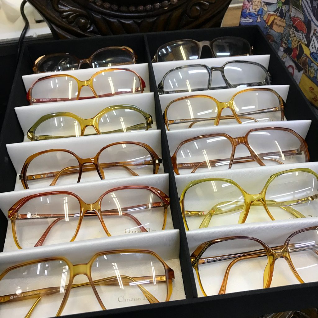 7 Spectacle Stores In Singapore With Affordable Frames & Lenses For