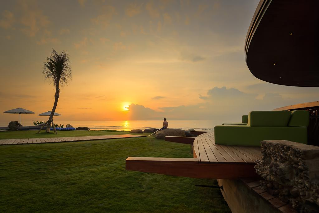 Hotel Komune & Beach Club Bali