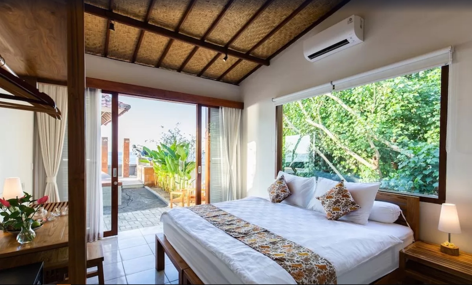 Affordable Bali beach resorts and villas - Nalika Beach Resort & Restaurant