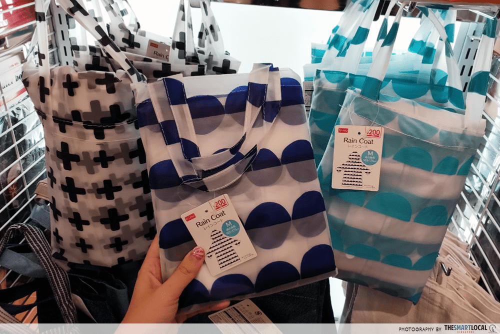 New foldable shopping bags that... - Daiso Australia Official | Facebook