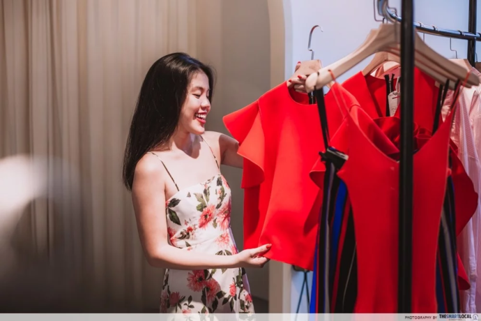 10 Chinese New Year Traditions That 99.9% Of Singaporeans Just Do