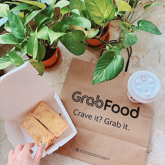 Grabfood delivery 