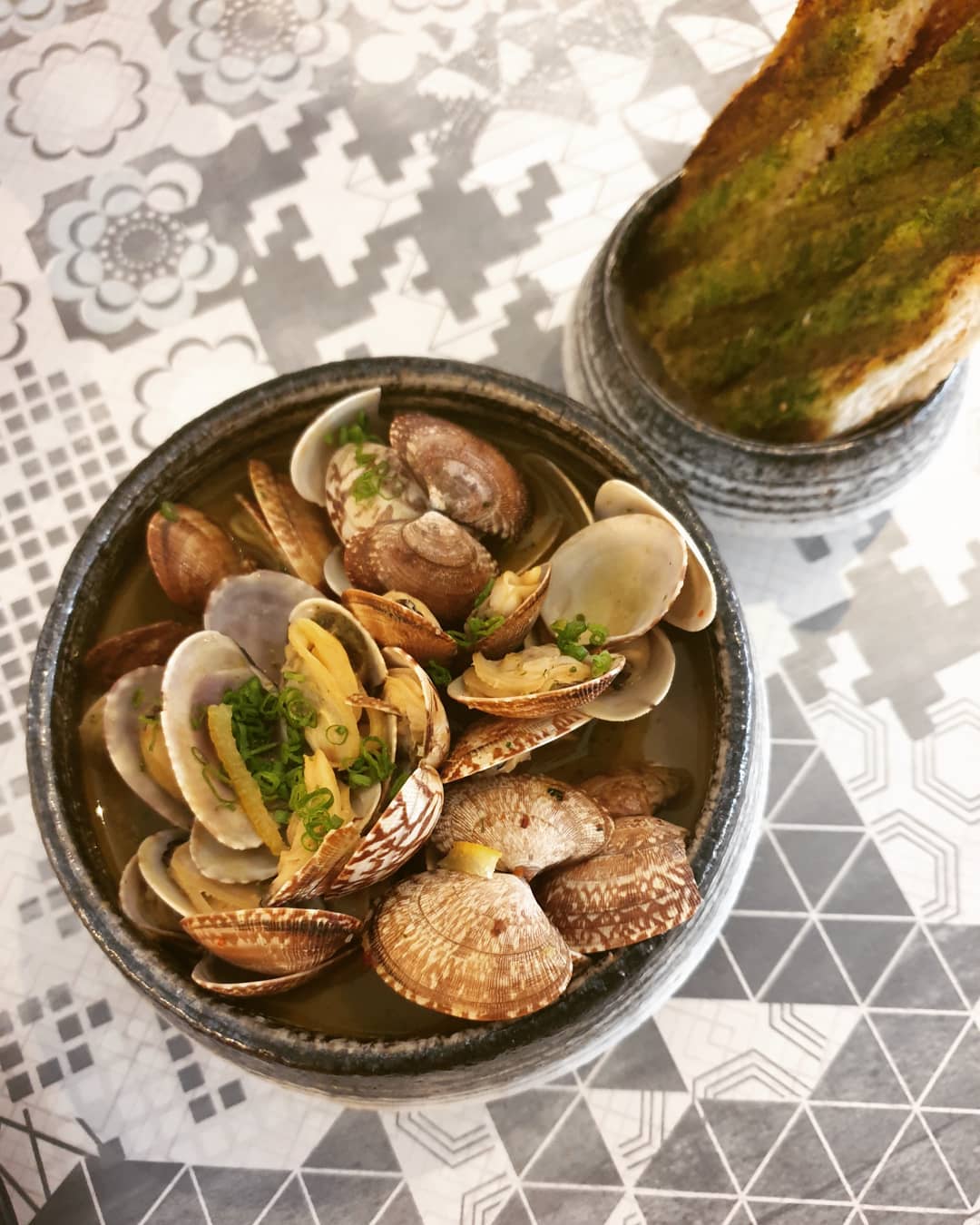 Chao Ta - asari clams 