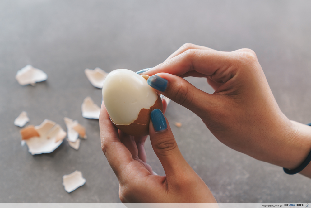 Hard-boiled egg for bruises hack