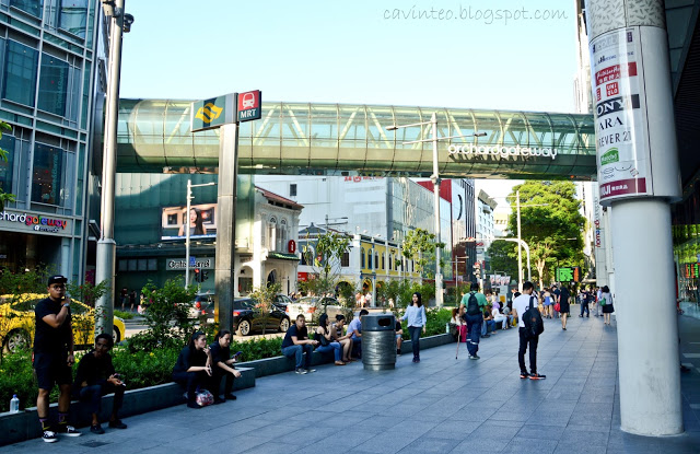shopping malls in singapore then and now - orchard gateway bridge