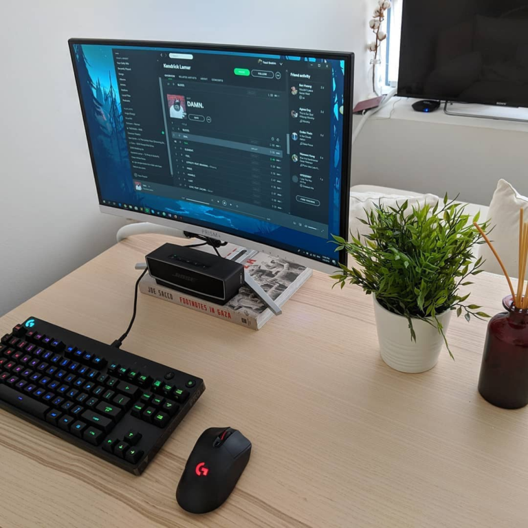 Best Computer Monitors For Work Singapore at Emily Yowell blog