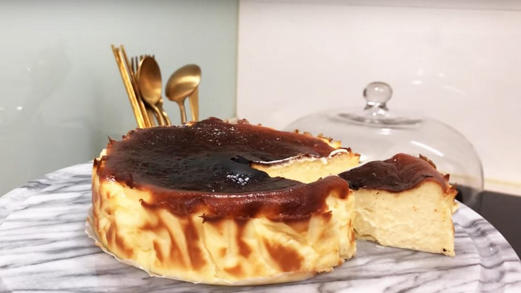 air fryer recipe - burnt cheesecake