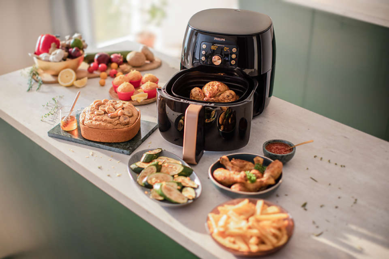 11 Best Air Fryers In Singapore Ranked To Whip Up Recipes Like A Pro