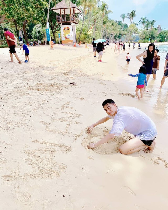 best-beaches-in-singapore - palawan beach sandcastle