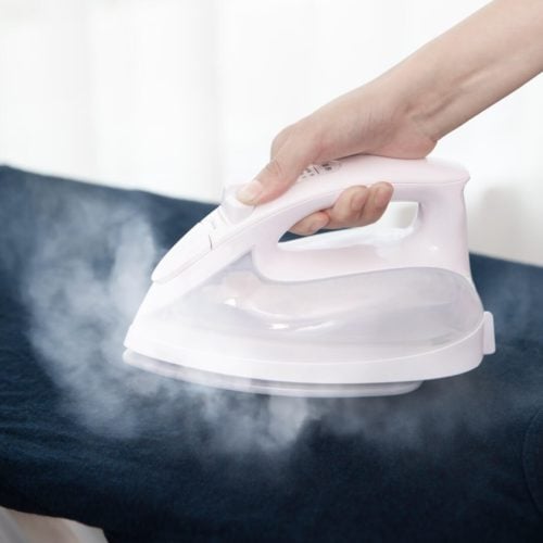 Best Steam Irons In Singapore To Help You Smoothen Out Creases