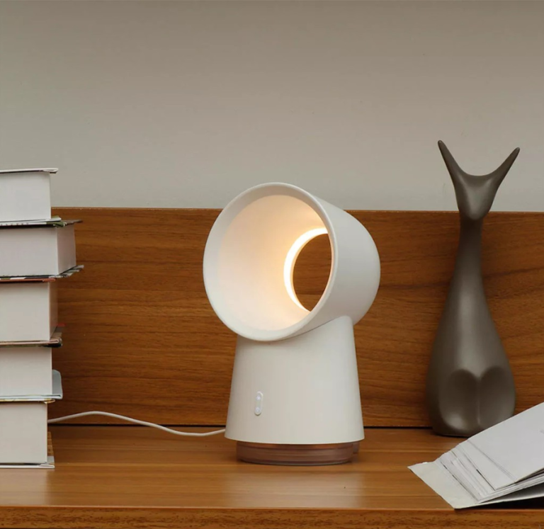 9 Best Desk Fans Below 35 To Help You Endure Singapore’s Hot Weather