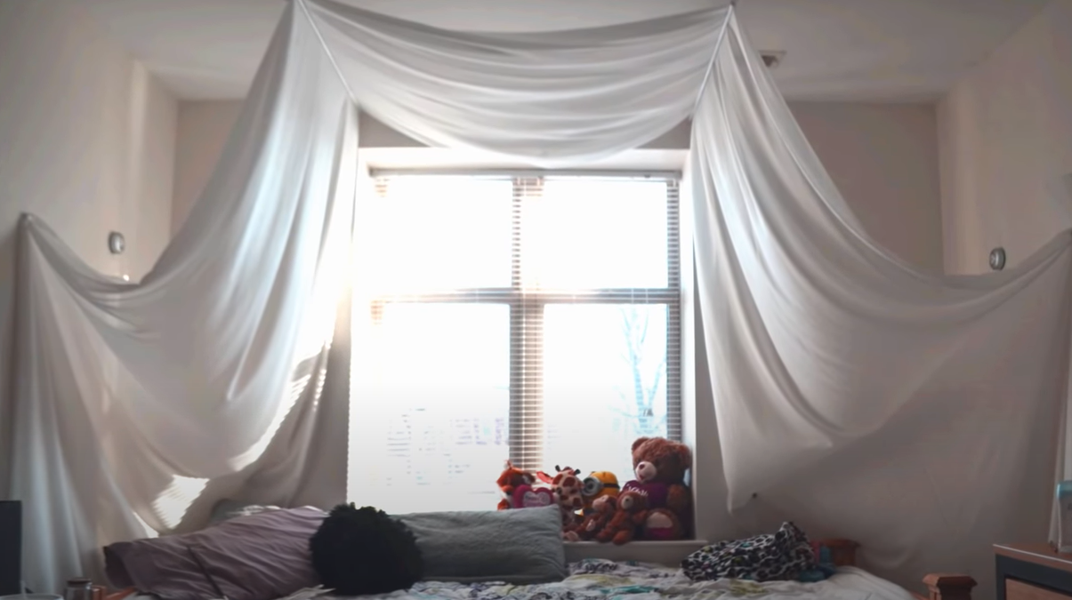 bed canopy - dorm room ideas