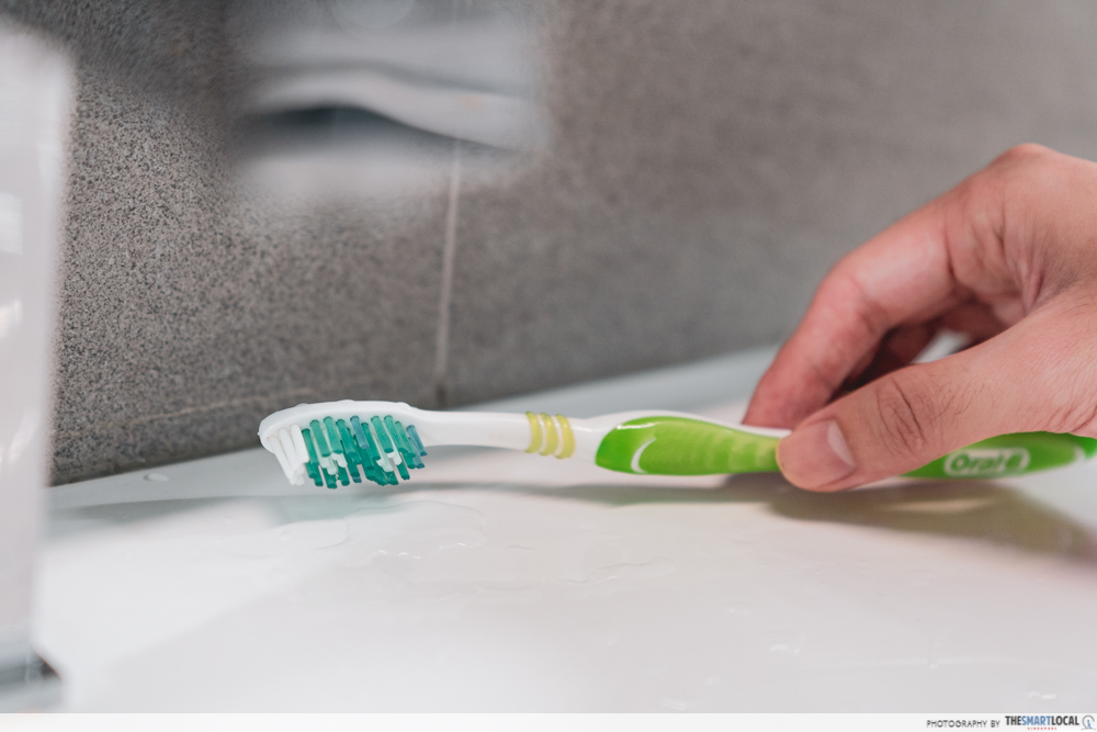 personal hygiene mistakes - toothbrush