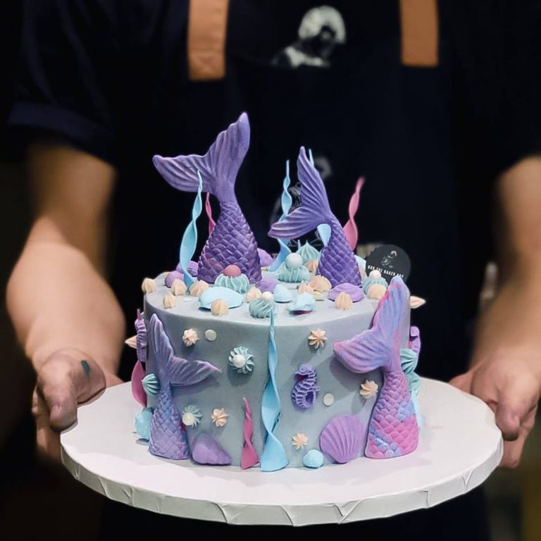 Customised Cakes In Singapore - 11 Bakeries To Get It From