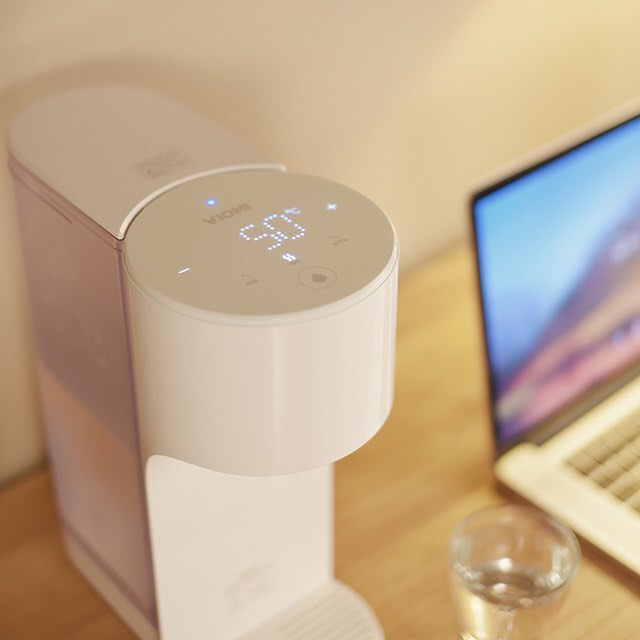 water dispenser in singapore - the xiaomi viomi is a compact dispenser with variable temperatures