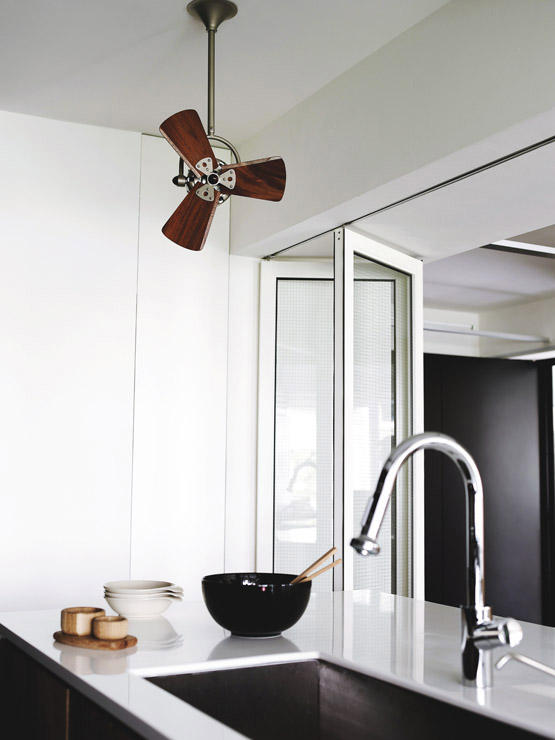 10 Best Ceiling Fans In Singapore With Bladeless Options To Stay Cool