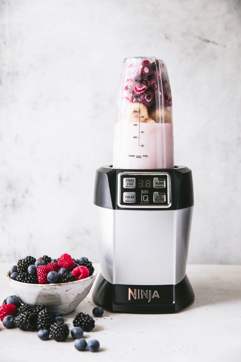 8 Best Blenders In Singapore Ranked By Smoothness And Speed