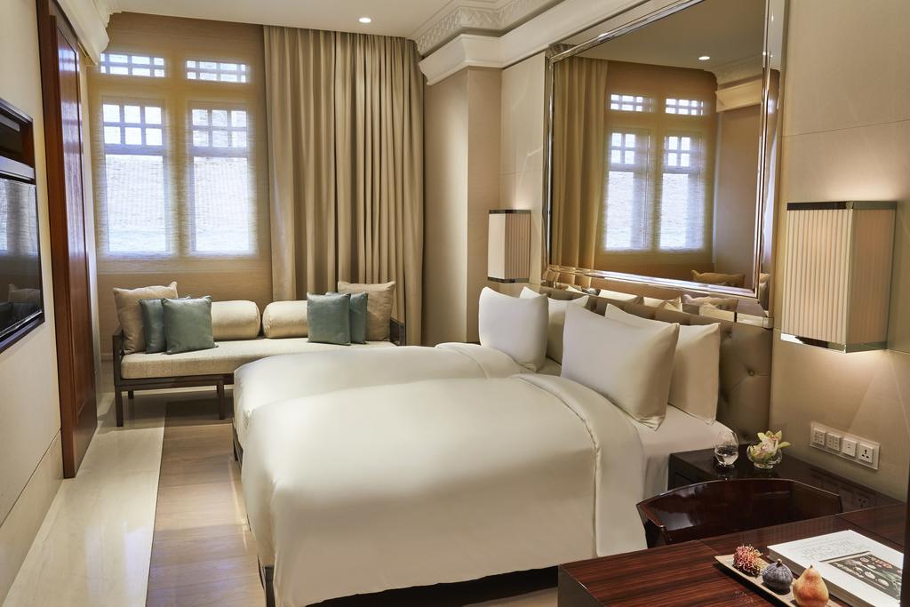 capitol kempinksi deluxe king room staycation deal 