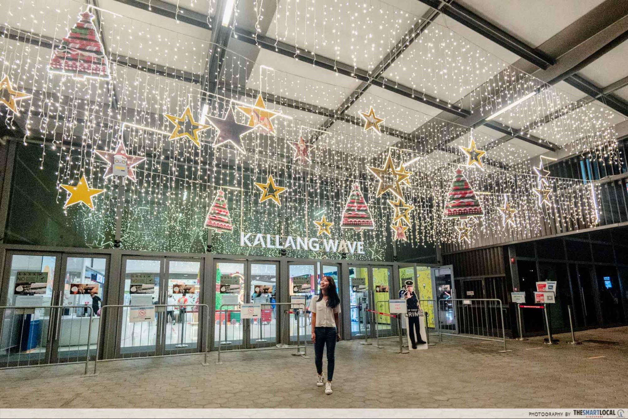 Kallang wave mall christmas 2020