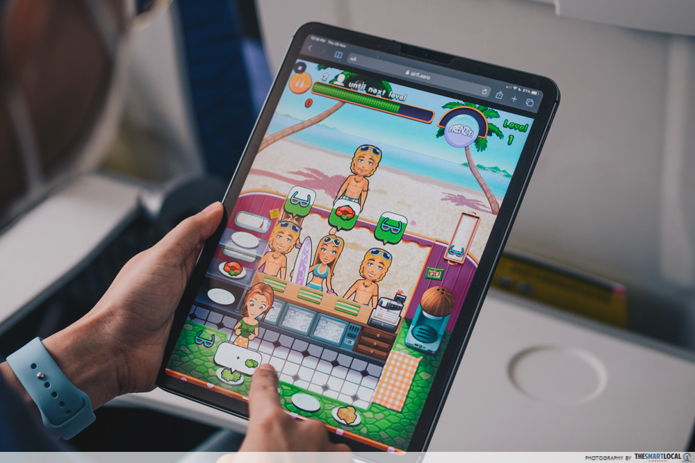 scoot inflight portal - scoothub games on tablet
