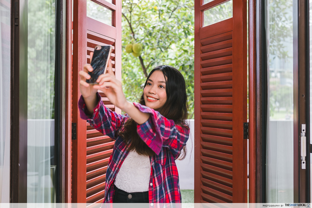 Emily in Paris Selfie Scene in Singapore Hotel Vagabond