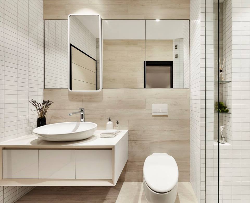 Wall-mounted fixtures in toilet