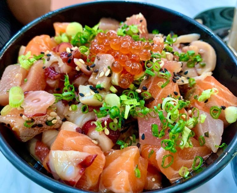 10 GroupFriendly Dining Spots In Singapore To Fit Your Whole Clique