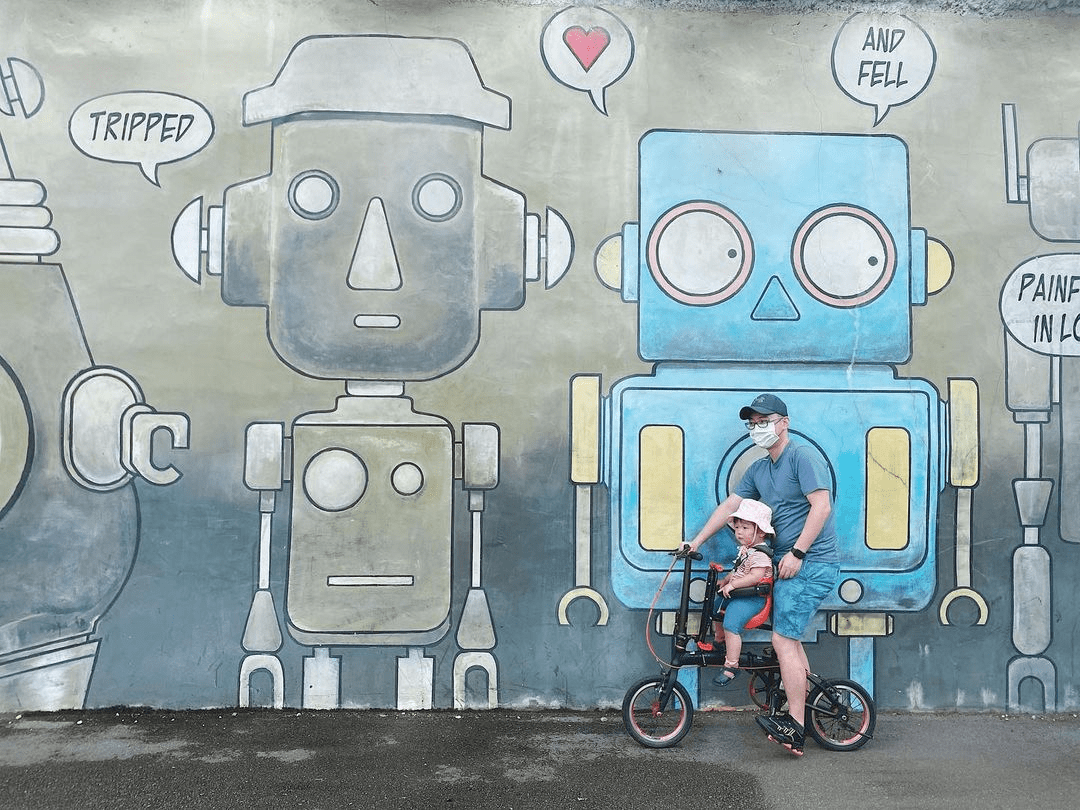 Robot Mural At The Sunset Strip-min