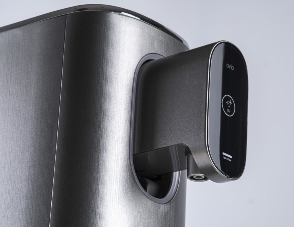 13 Best Water Dispensers In Singapore For Instant Hot & Cold Water