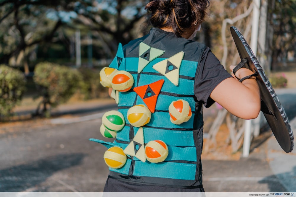 Shuriken and ball tag vest