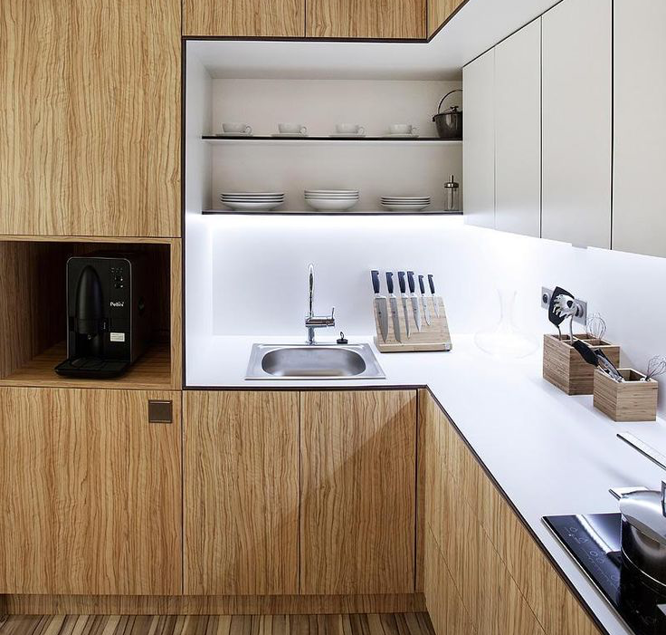 Money-saving kitchen renovation hacks - under-cabinet lighting