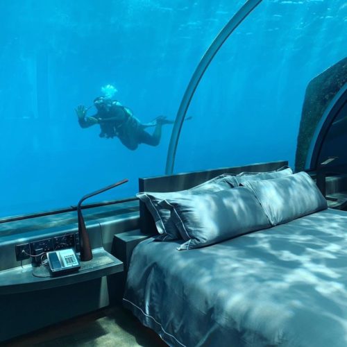 7 Surreal Underwater Hotels Near Singapore For UnderTheSea Vacation