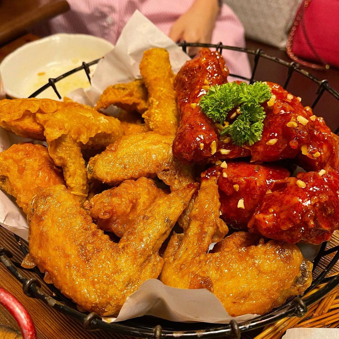 late night date ideas - Kko Kko Nara Korean Fried Chicken 