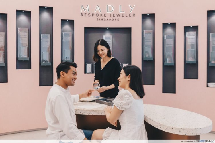 Engagement rings in Singapore a guide for men about to propose