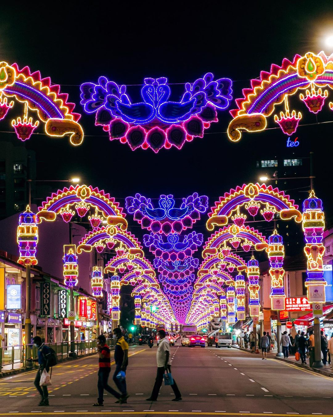 deepavali lights in singapore
