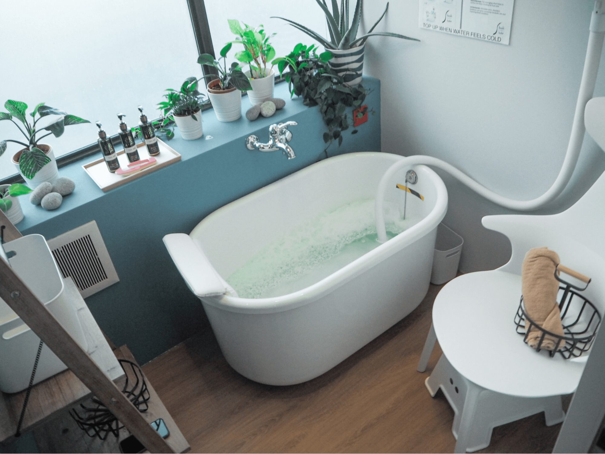 Shiruki Studio - full-body baths